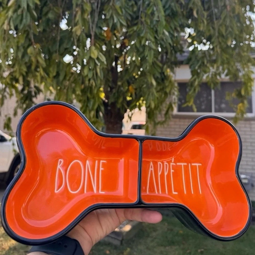 Rae Dunn BONE APPÉTIT Ceramic Orange and Black Glazed Bone-Shaped Dog Bowl